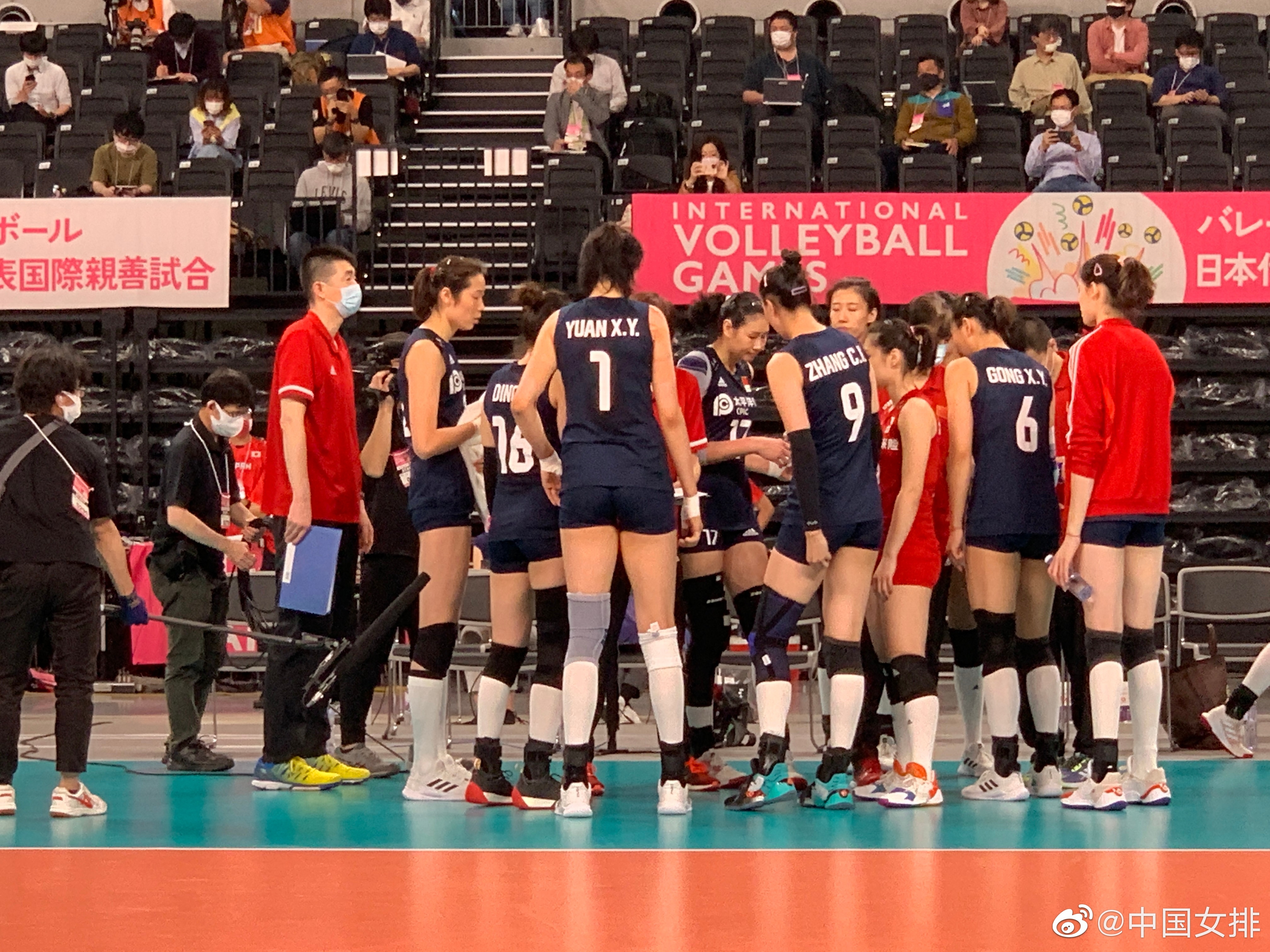 爱游戏tv-印度队完胜日本队，黄鸭组合统治全场