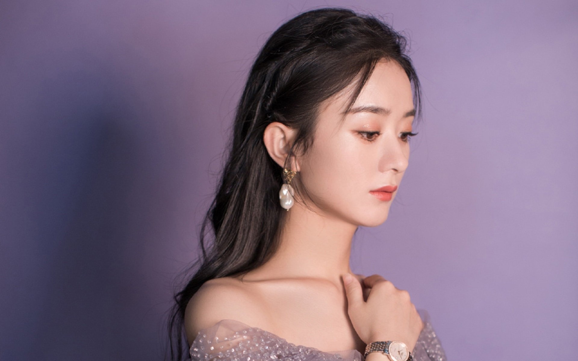 闪电战与天才,美国新势力轻取巴萨,加维刷新纪录背后的足坛变局