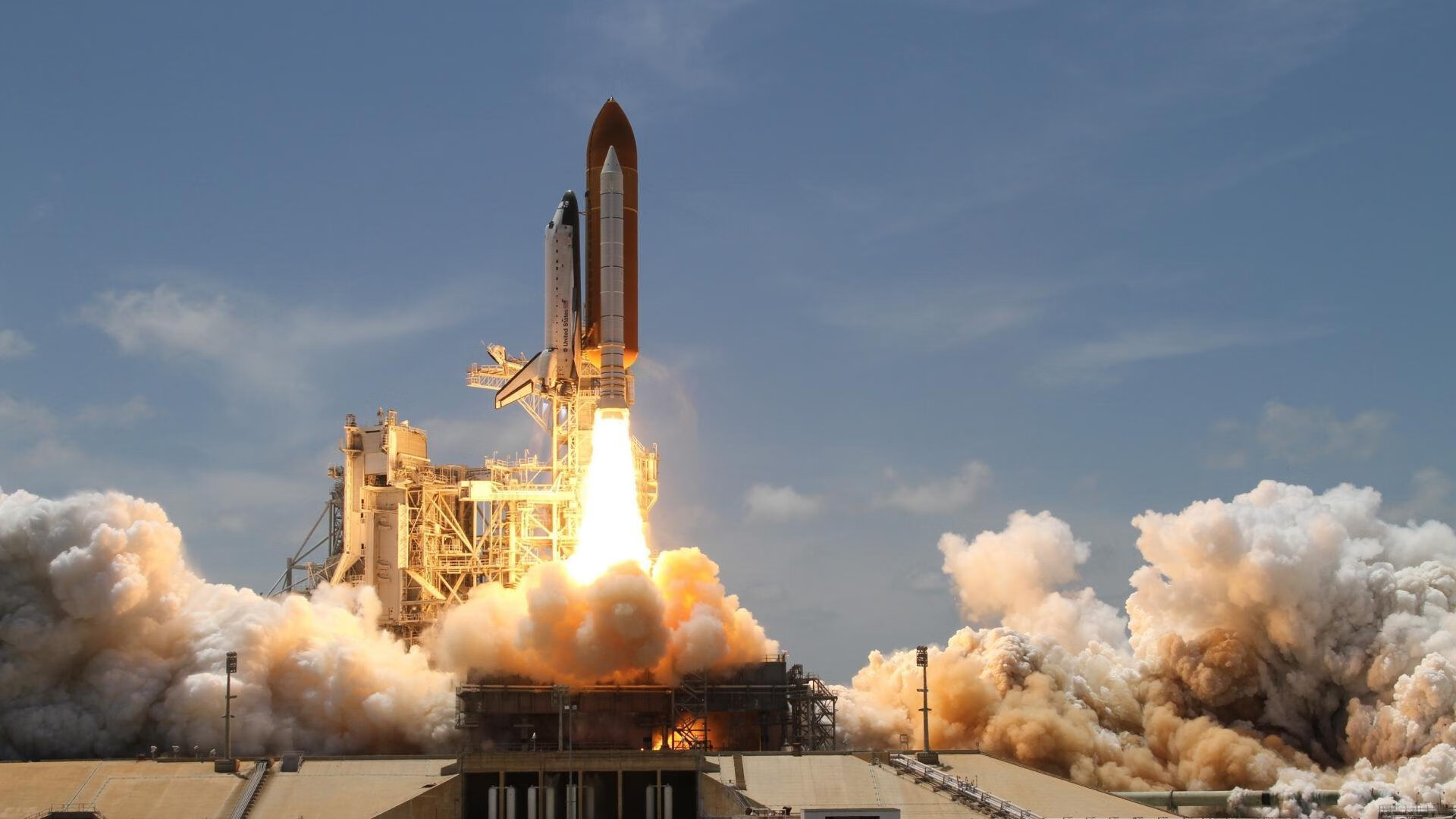 新王加冕，当托尼以威尔士节奏拆解那不勒斯的千年脉搏