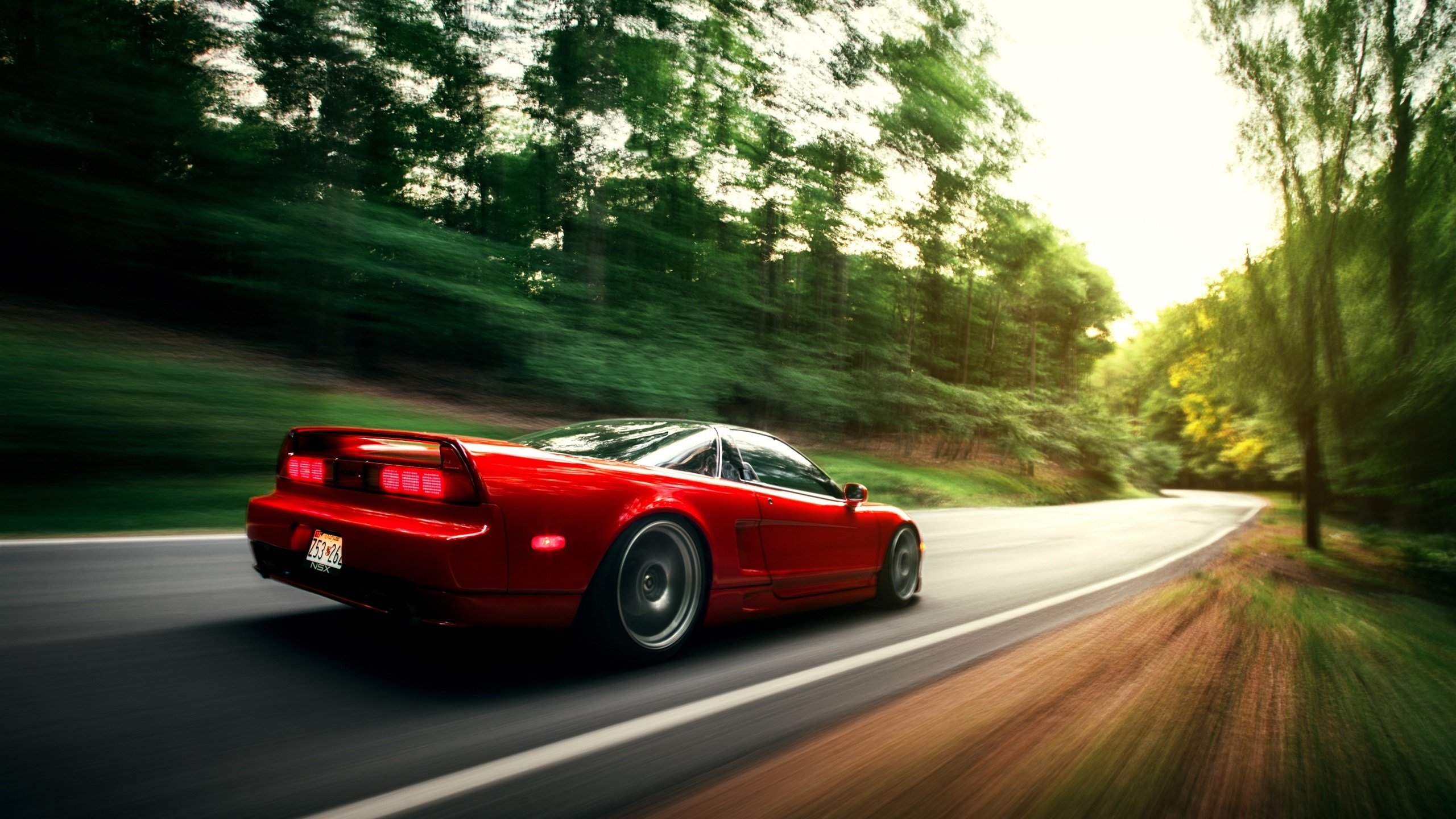 维苏威的岩浆冲进巴黎橱窗，当失控在蒙扎赛道接管一切