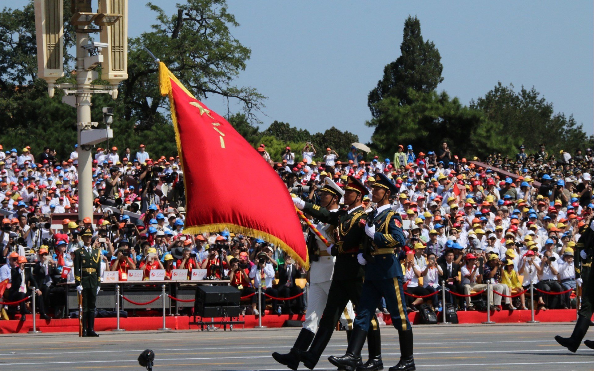 西部的两种风暴