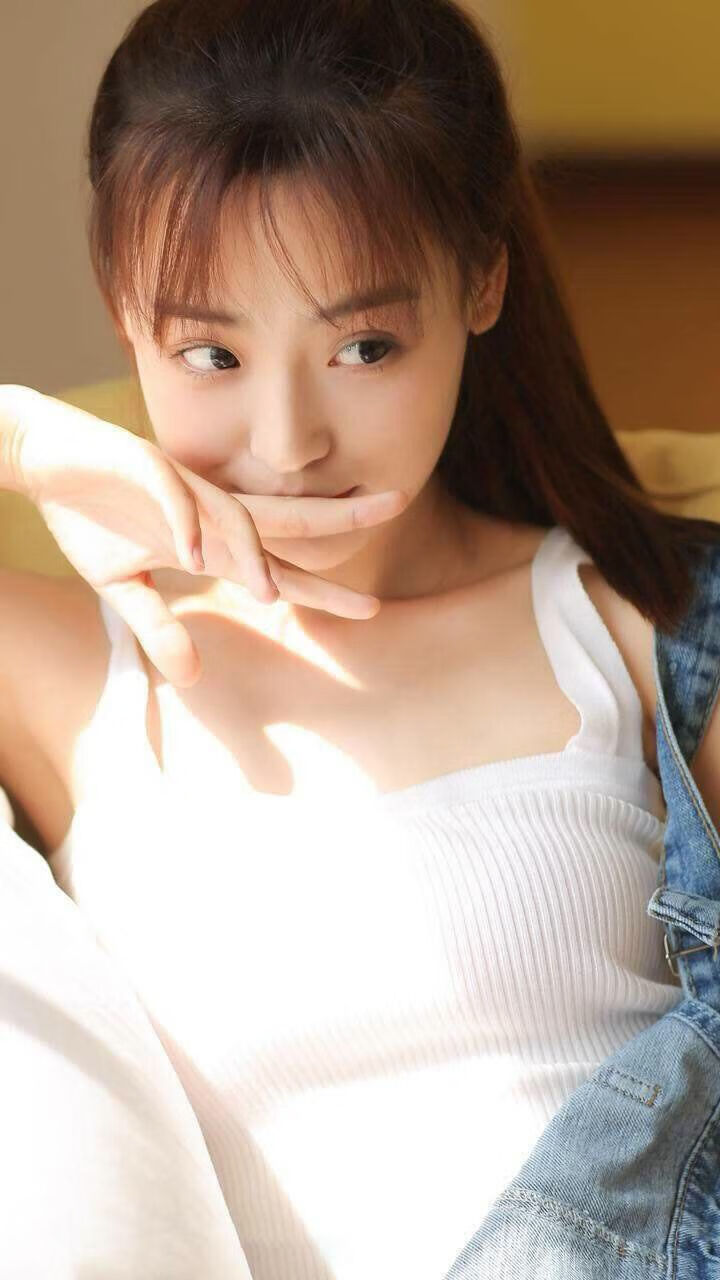 窒息缠绕！灰熊终极防守强压尼克斯，莫兰特关键球审判书写英雄主义